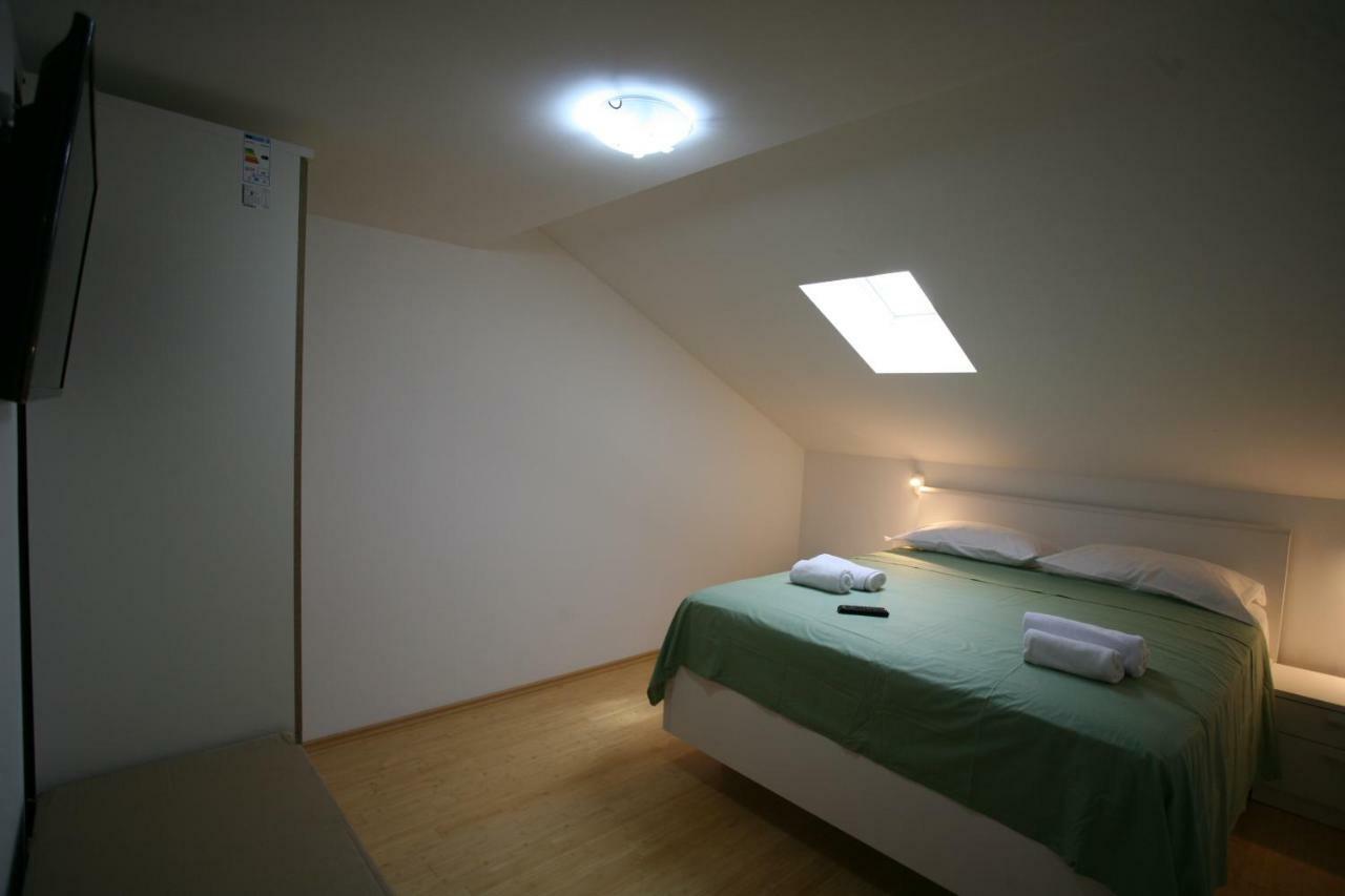 Apartment Beljan Traù Esterno foto