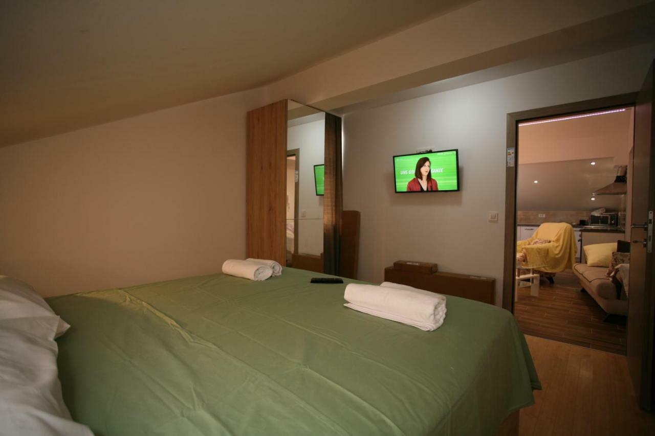 Apartment Beljan Traù Esterno foto