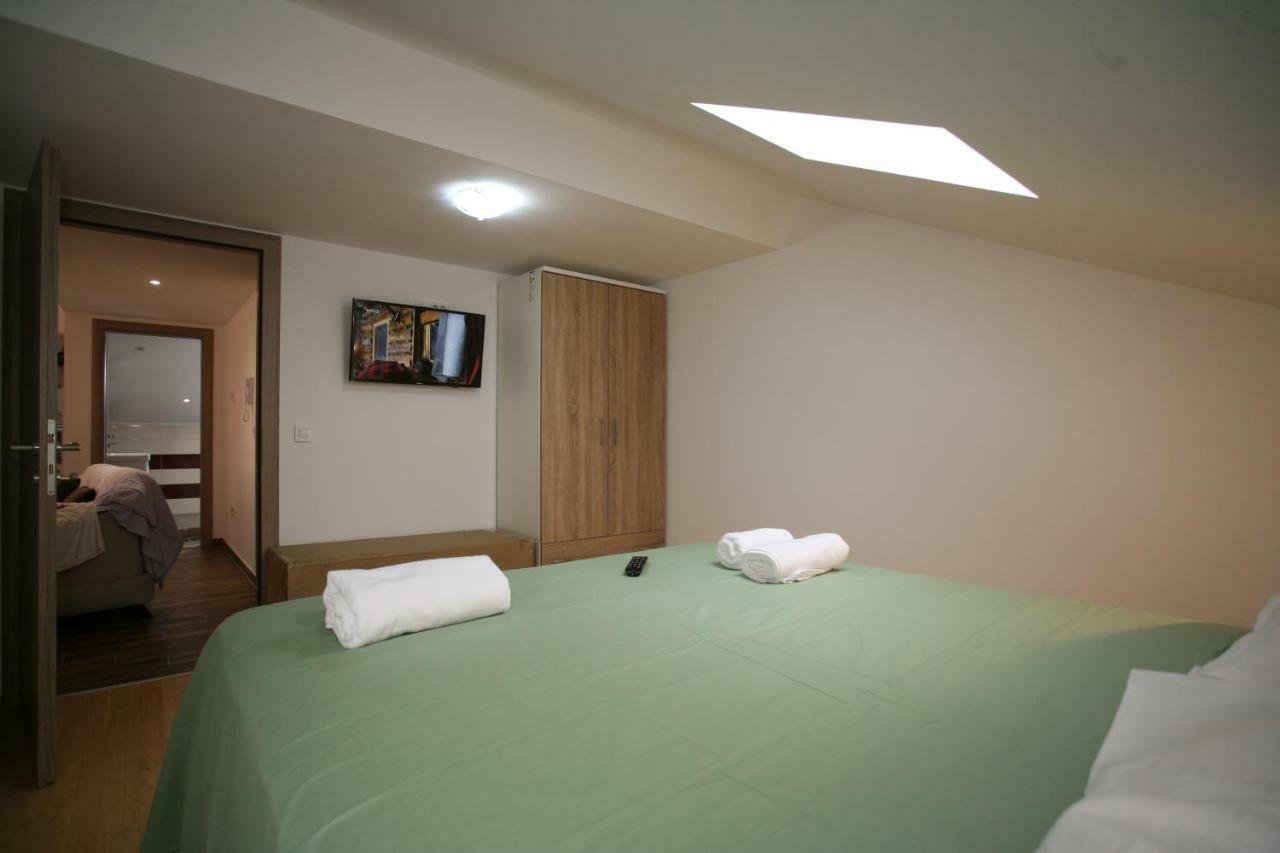 Apartment Beljan Traù Esterno foto